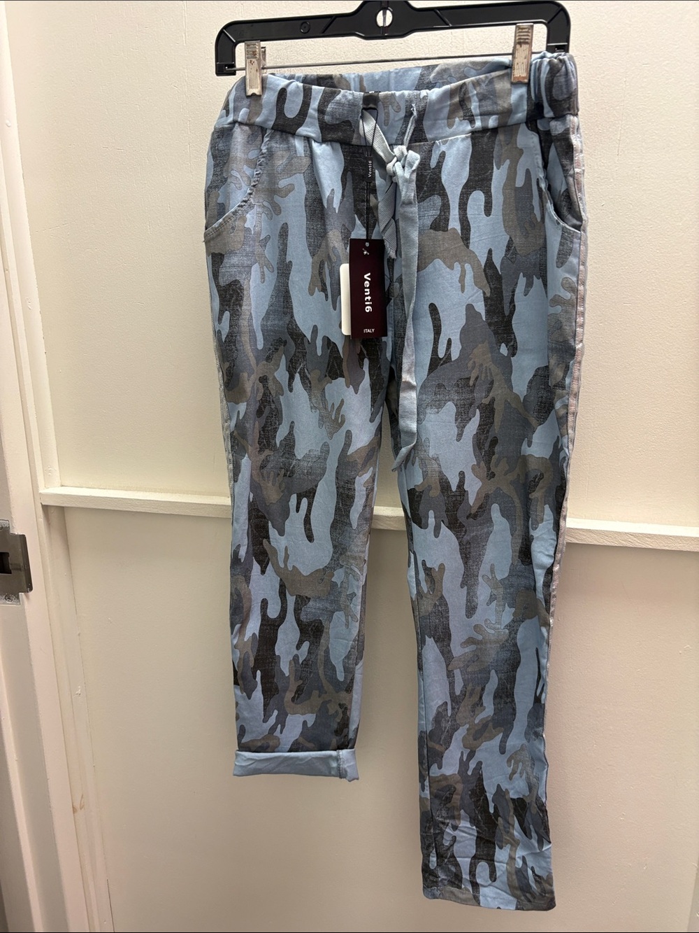 Camo Drawstring Jogger Pants - Gray & Tan